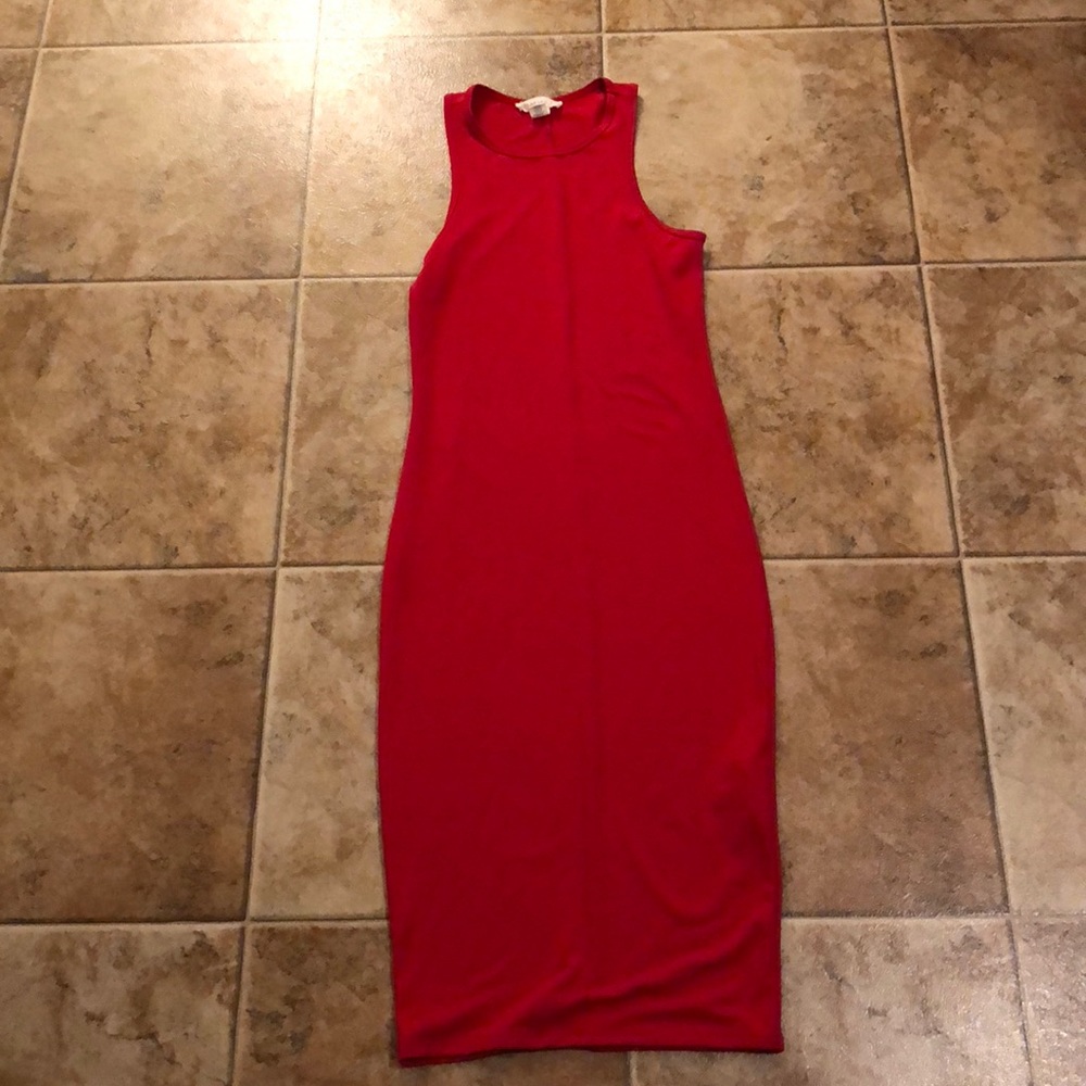 Red bodycon dress